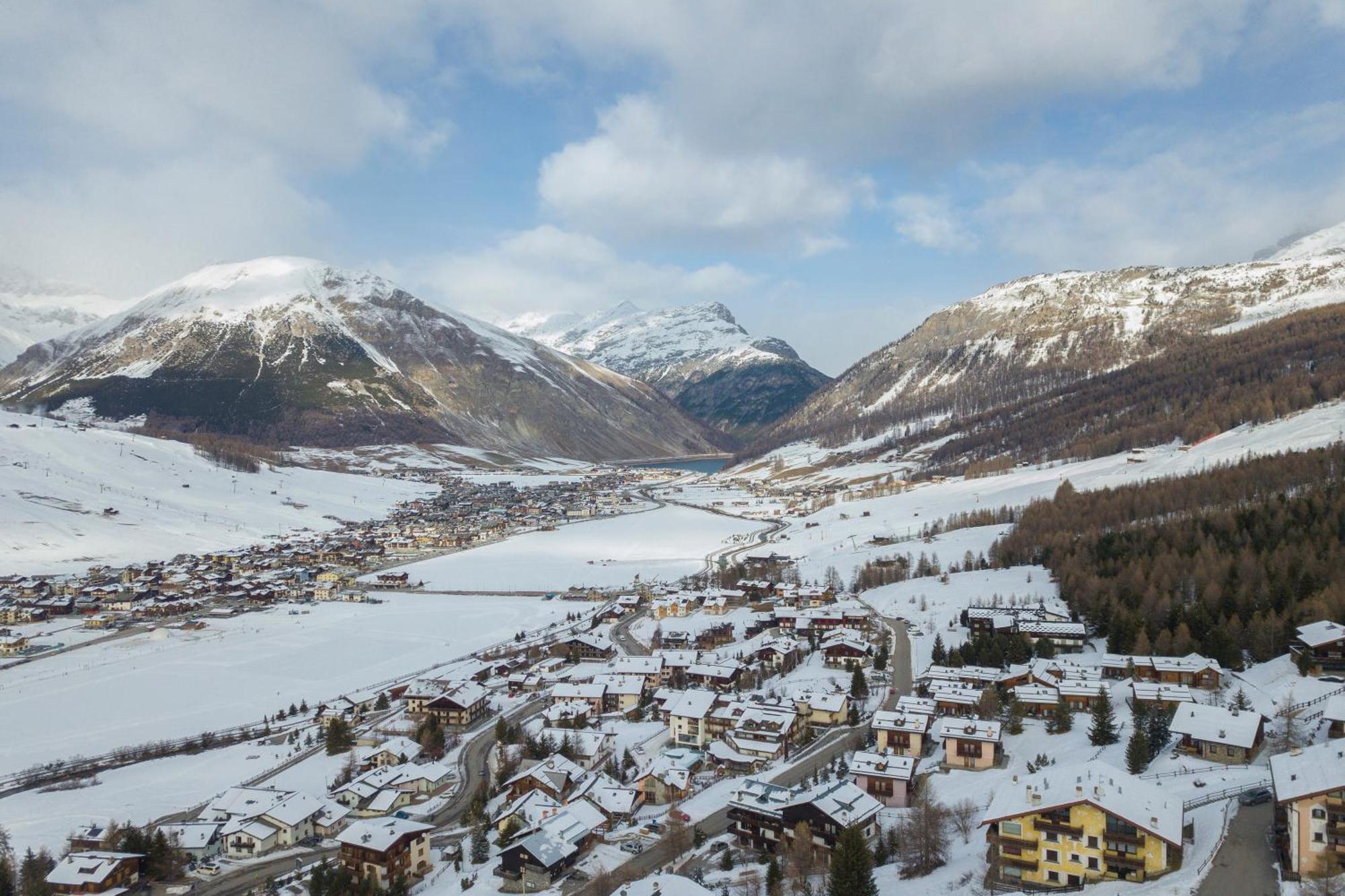 Sponda Ski In- Ski Out Mt 50 - Happy Rentals Livigno Kültér fotó